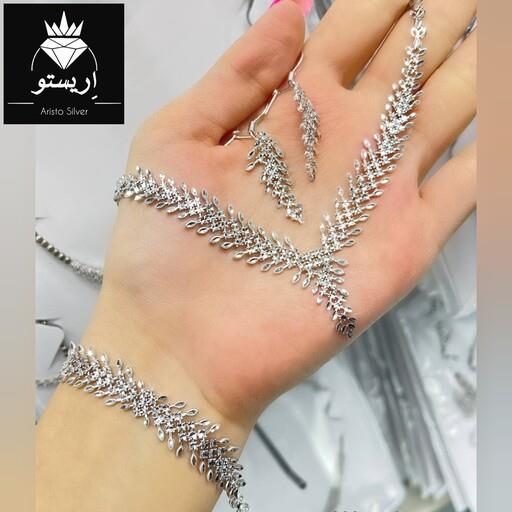 سرویس نقره تمام تراش زیتون بدون نگین بسیار درخشان با عیار 925 و آبکاری طلاسفید